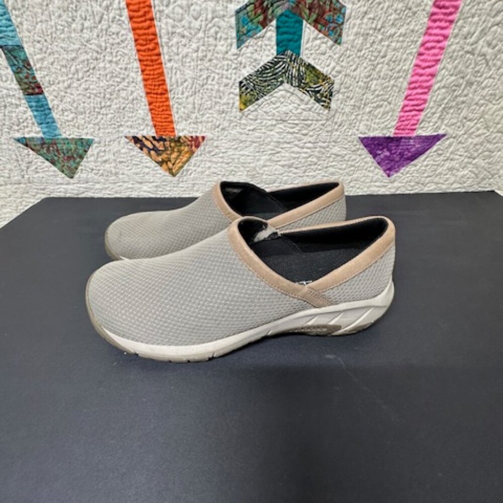Merrell Encore Breeze 4 Clogs Woamn's Size 9